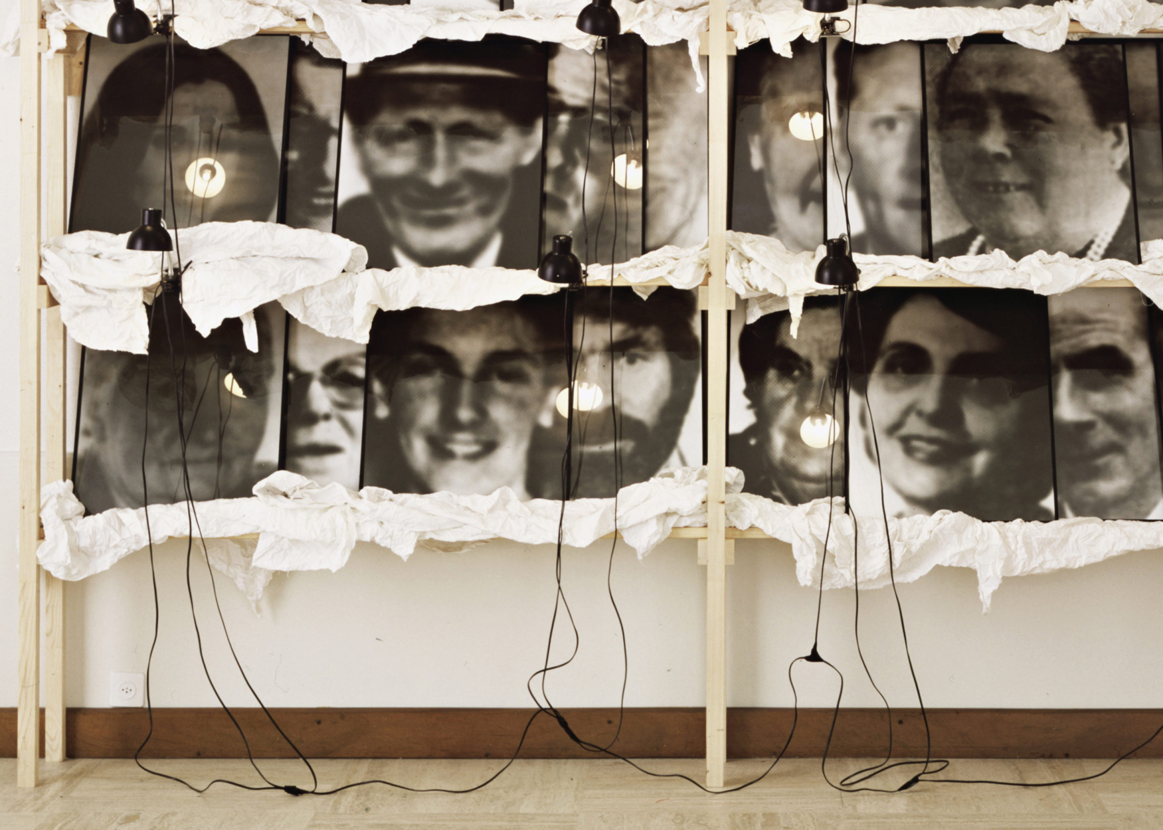Christian Boltanski. Reliquaires et monuments 1985-1996