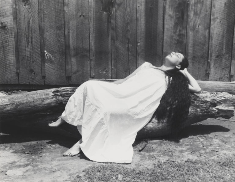 Lola Álvarez Bravo , El sueño (Isabel Villaseñor en Tenacatita, Jalisco), 1941